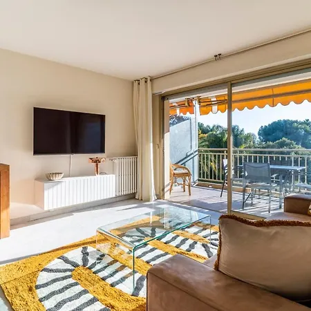 Le Mistral - Appt Avec Deux Balcons A Cannes Exterior photo